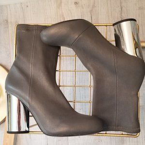 Gently used Gray Calf Boot w/ Mirror Heel- size 37